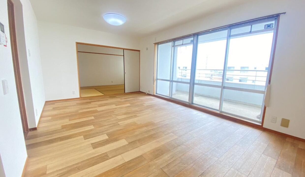 Apartamento em Gifu (3)